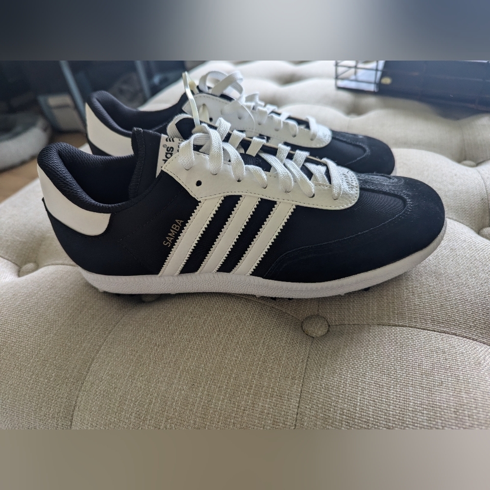 NWT- Adidas Samba golf shoes- size 8 - Picture 3 of 5